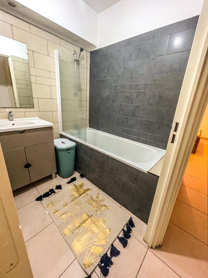 Cosy Appartement T2 52M2 St Gilles Les Bains Сен-Жиль-ле-Бэн Экстерьер фото